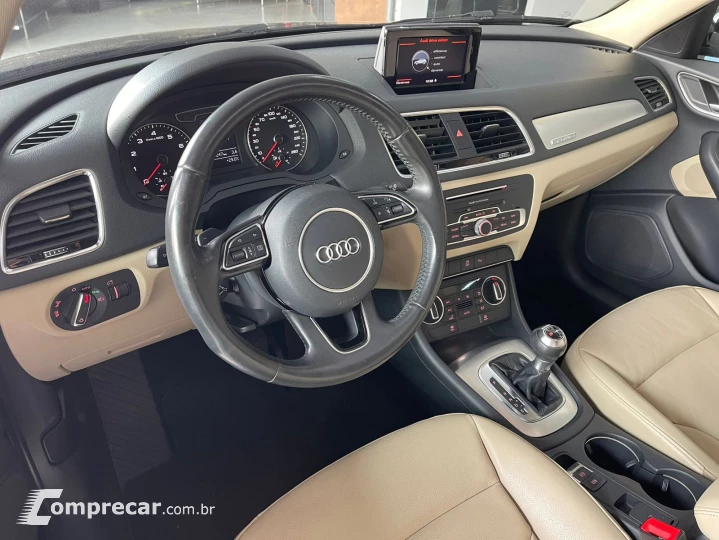 Q3 2.0 TFSI Ambiente Quattro S Tronic