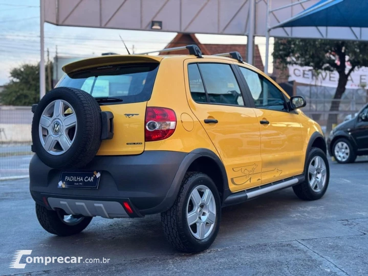 Crossfox 1.6 MI FLEX 8V 4P MANUAL