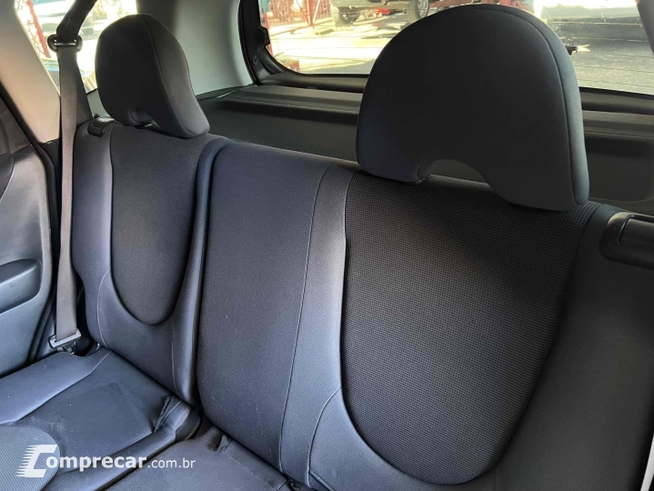 FIT 1.4 LX 8V GASOLINA 4P MANUAL