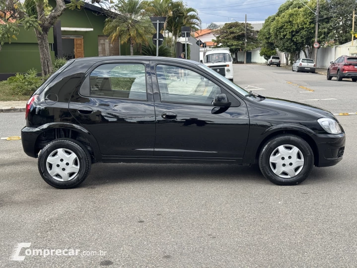 CELTA 1.0 MPFI LT 8V