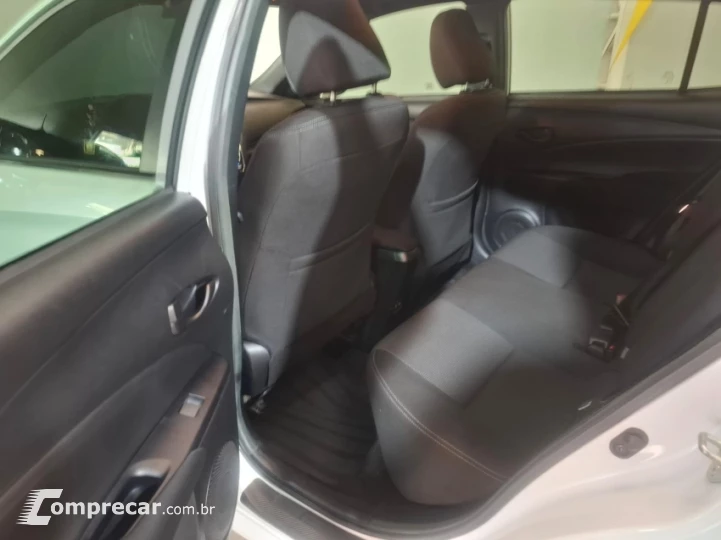 YARIS 1.5 16V Sedan XL Live