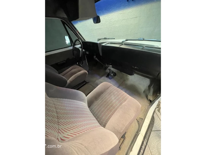 D20 4.0 CUSTOM S CD 8V TURBO DIESEL 4P MANUAL