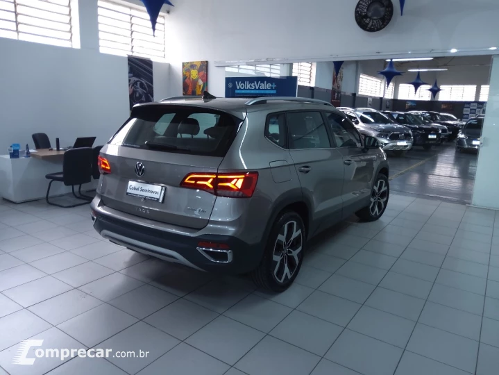 TAOS 1.4 250 TSI TOTAL FLEX HIGHLINE AUTOMÁTICO