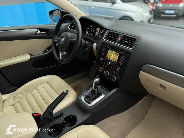JETTA 2.0 TSI Highline 211cv