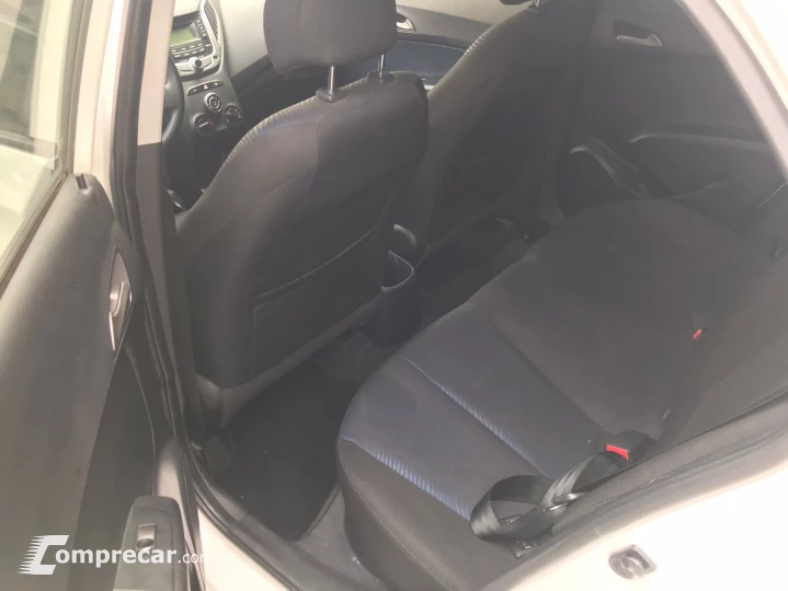 HB20 1.6 Comfort Style 16V