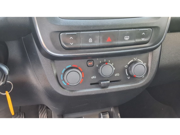 KWID 1.0 12V SCE FLEX ZEN MANUAL