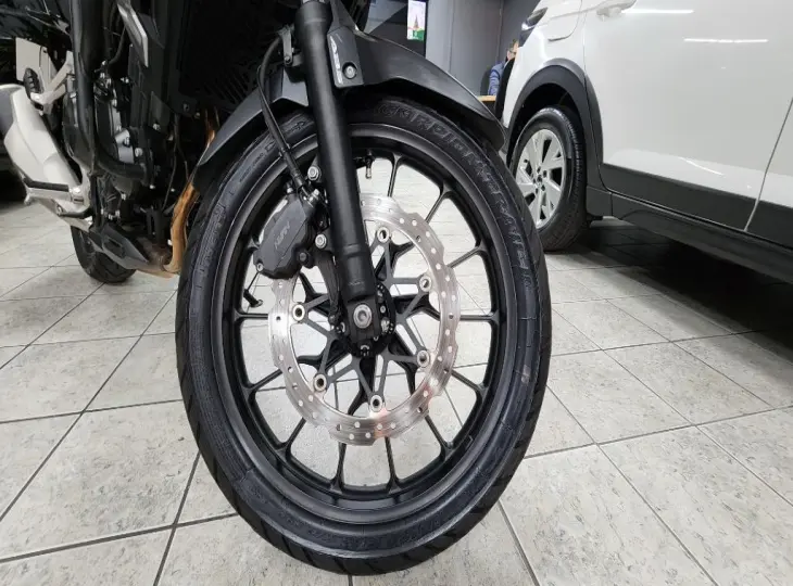 CB 500X