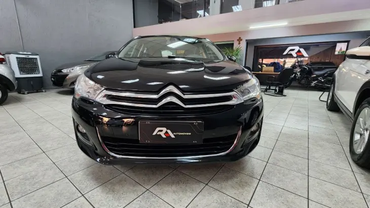 C4 LOUNGE Exclusive 1.6 Turbo Flex Aut.