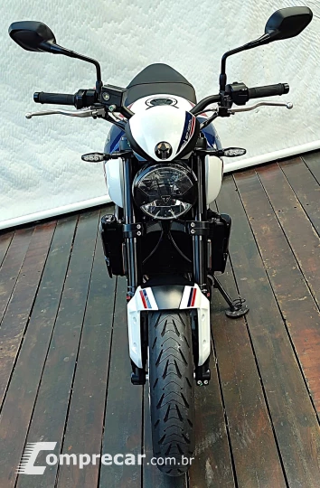 TRIUMPH TRIDENT TRIBUTE