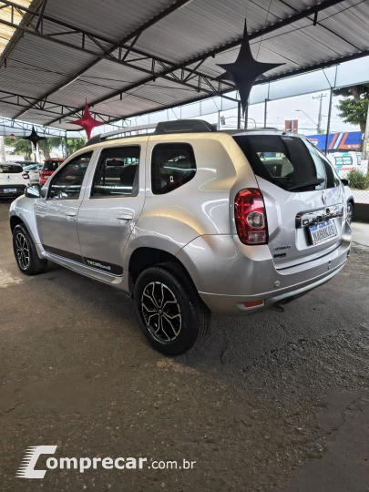 DUSTER TECHROAD 1.6 Hi-Flex 16V Mec.