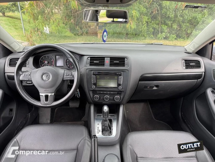 JETTA 2.0 COMFORTLINE FLEX 4P TIPTRONIC