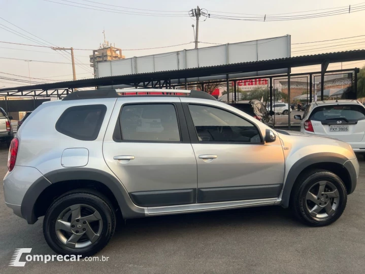 Duster 2.0 16V 4P FLEX DYNAMIQUE