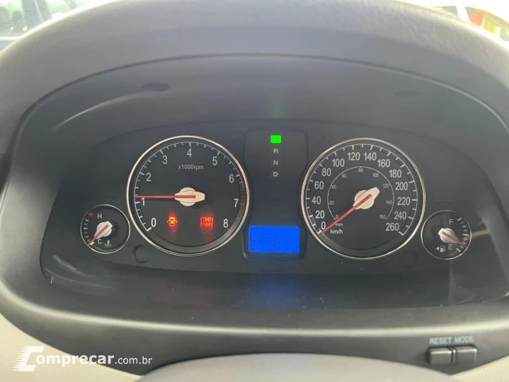 Azera 3.3 V6 24V GLS AUTOMÁTICO