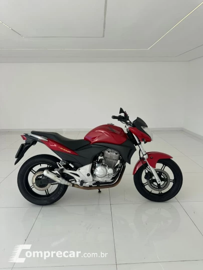 CB 300 R