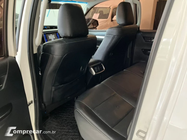 Hilux Caminhonete 2.8 16V SRV 4X4 DIESEL CABINE DUPLA AUTOMÁ