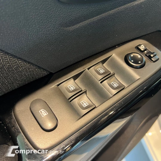 CAPTUR Intense 1.3 TB 16V Flex 5p Aut.