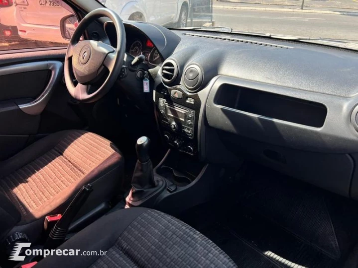 SANDERO EXP 16