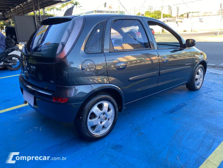 Corsa Hatch