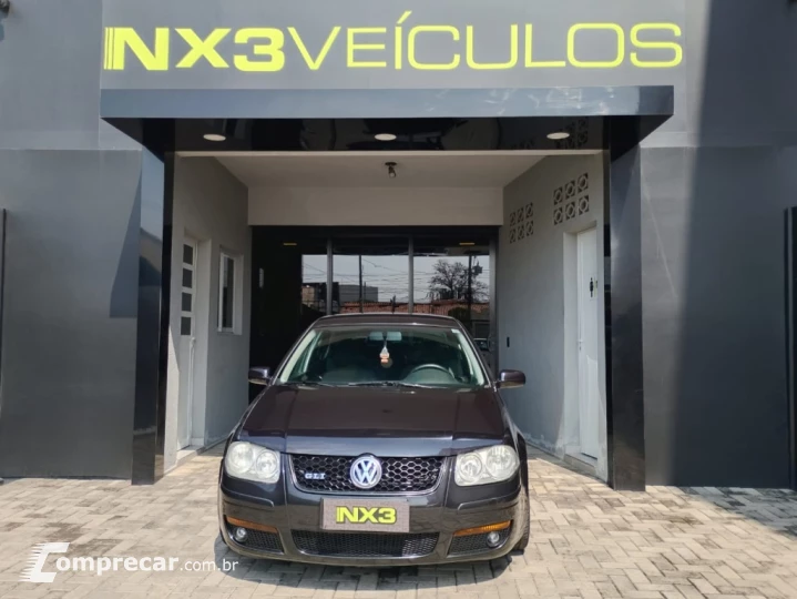 BORA 2.0 MI 8V GASOLINA 4P MANUAL