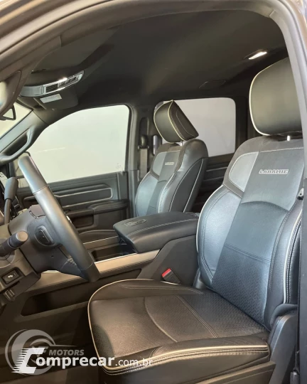 2500 6.7 I6 Turbo Laramie Night Edition CD 4X4