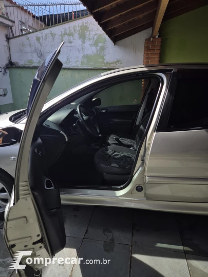 207 1.4 XR Passion Sport 8V