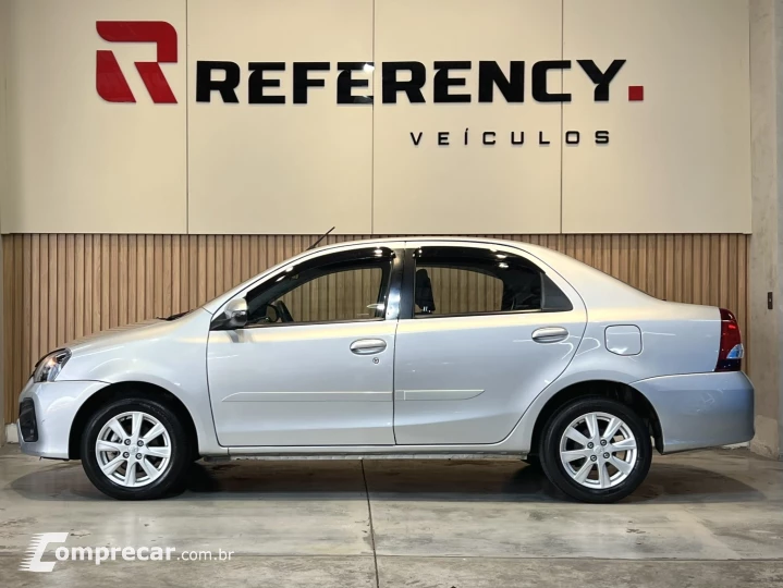 ETIOS 1.5 X PLUS SEDAN 16V FLEX 4P AUTOMÁTICO