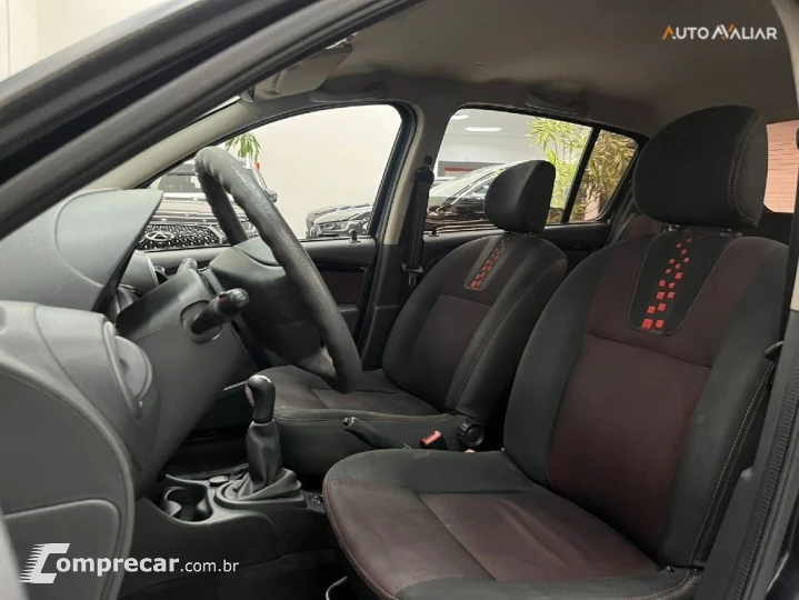 SANDERO 1.6 STEPWAY 16V FLEX 4P MANUAL