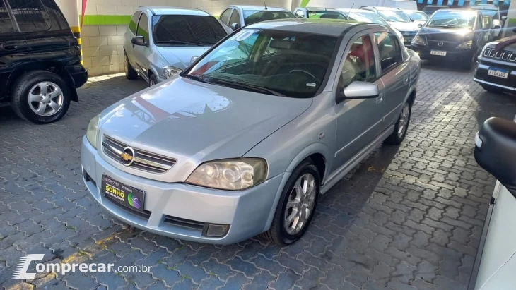 ASTRA 2.0 MPFI ADVANTAGE SEDAN 8V