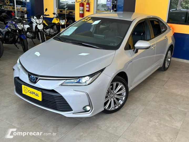 COROLLA 1.8 VVT-I Hybrid Altis