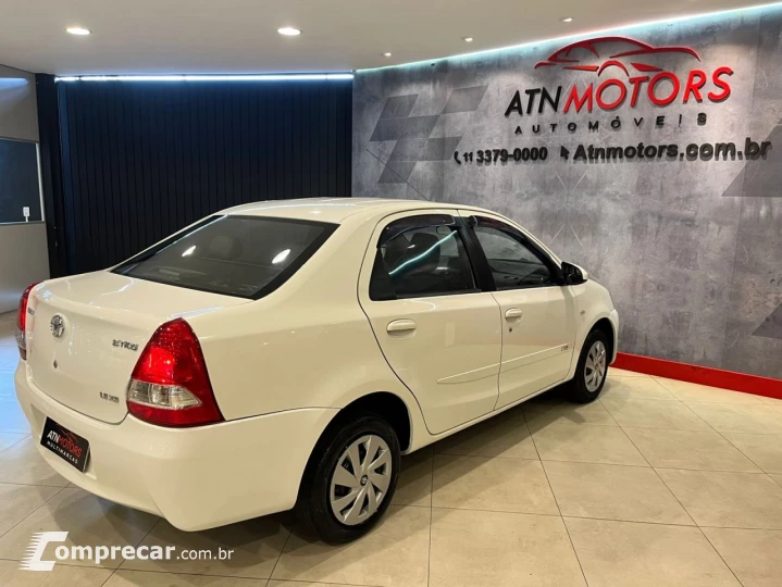 Etios Hatch 1.5 16V 4P FLEX XS