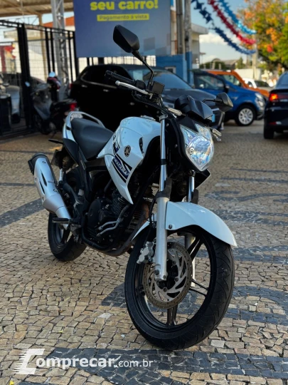 FAZER 250