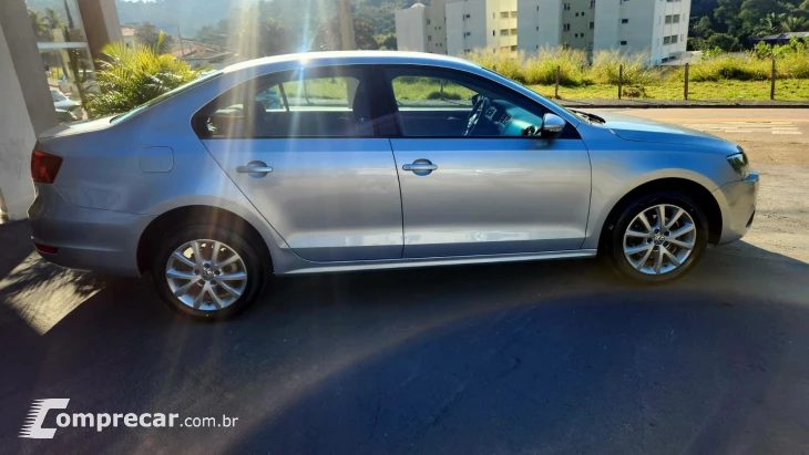 JETTA 2.0 Comfortline