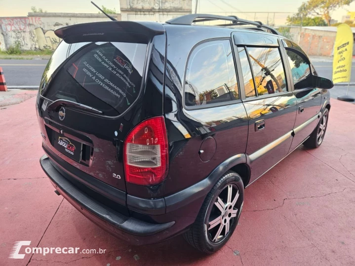 Zafira Elite 2.0 MPFI FlexPower 8V  Aut