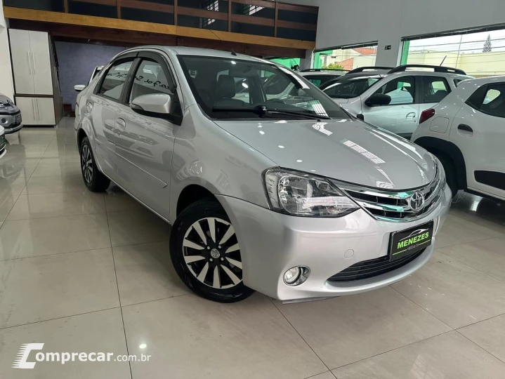 ETIOS 1.5 Platinum Sedan 16V