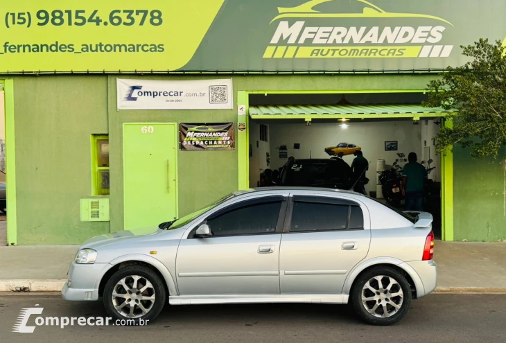 ASTRA 2.0 MPFI Advantage 8V
