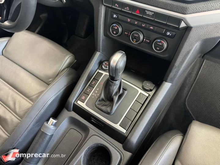 Amarok 3.0 V6 CABINE DUPLA HIGHLINE 4X4 TURBO INTERCOOLER AU