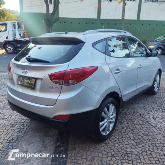 ix35 2.0 16V 170cv 2WD/4WD Mec.