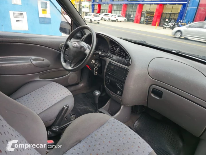 Courier 1.6 L/ 1.6 Flex