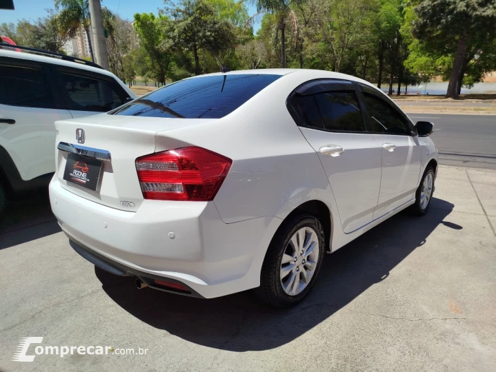 CITY Sedan LX 1.5 Flex 16V 4p Aut.