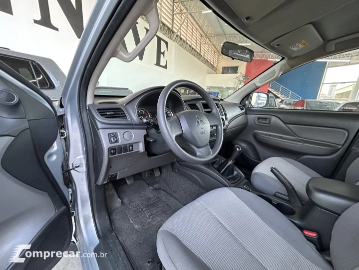 L200 TRITON 2.4 16V Turbo Sport GL CD 4X4