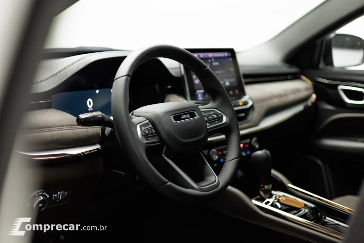 COMMANDER 1.3 T270 Turbo Overland