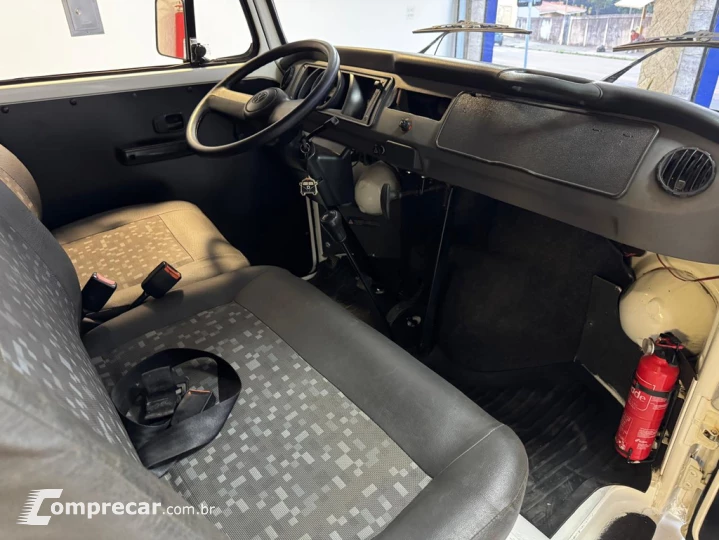 KOMBI 1.4 MI STD Lotação 8V