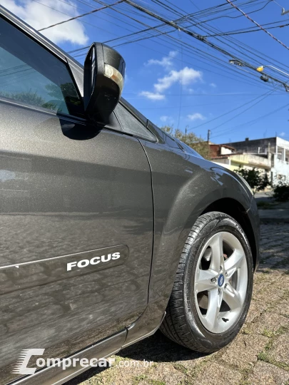 FOCUS 1.6 S Hatch 16V