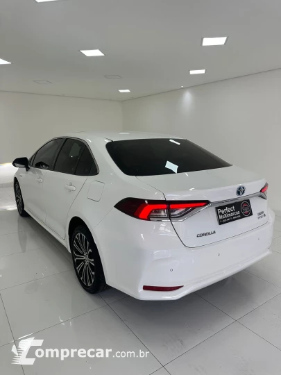 COROLLA 1.8 VVT-I Hybrid Altis Premium