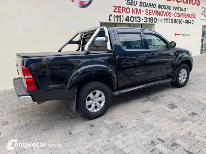 Hilux Caminhonete 2.7 16V 4P SR FLEX CABINE DUPLA AUTOMÁTICO