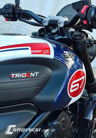 TRIUMPH TRIDENT TRIBUTE