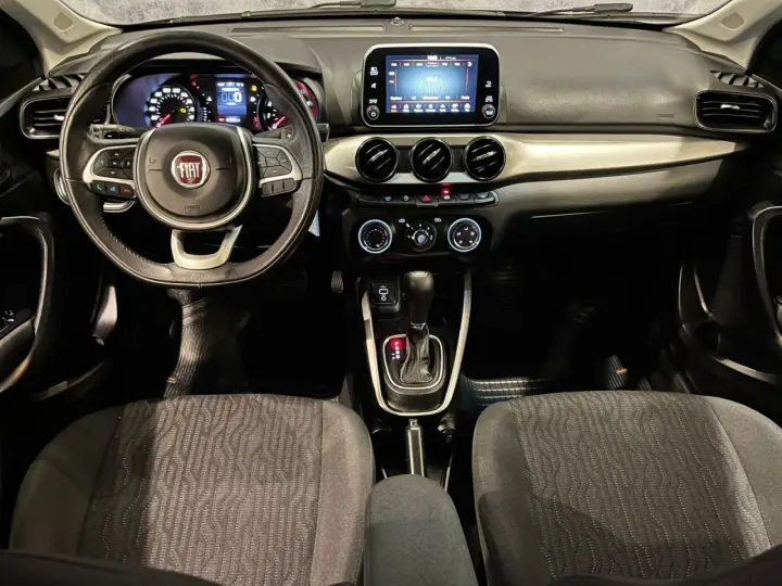 Cronos 1.8 4P FLEX DRIVE AUTOMÁTICO