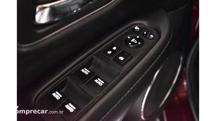 HR-V - 1.8 16V TOURING 4P AUTOMÁTICO