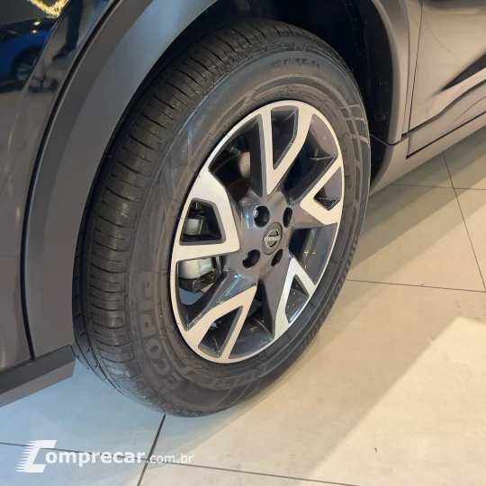 KICKS Sense 1.6 16V Flex Aut.