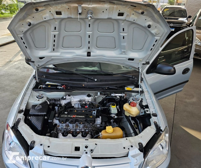 CELTA 1.0 MPFI Life 8V